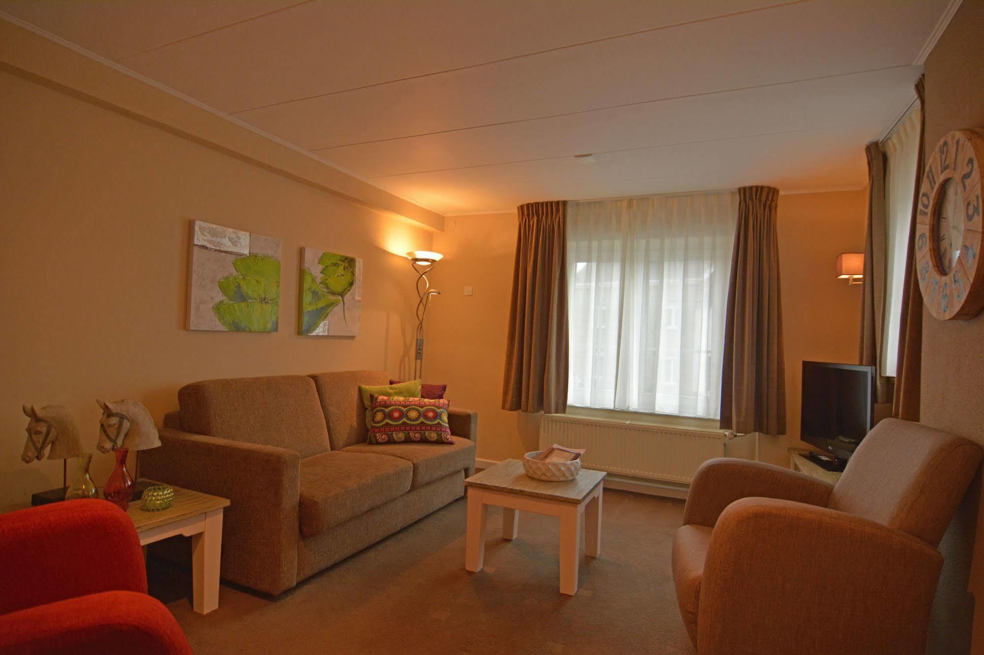 Aparthotel Ons Эпен Экстерьер фото