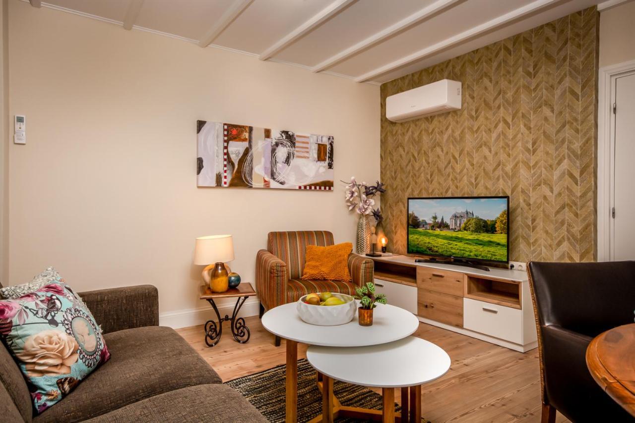 Aparthotel Ons Эпен Экстерьер фото