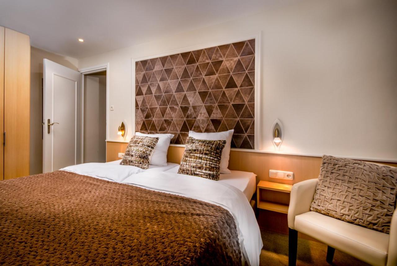 Aparthotel Ons Эпен Экстерьер фото